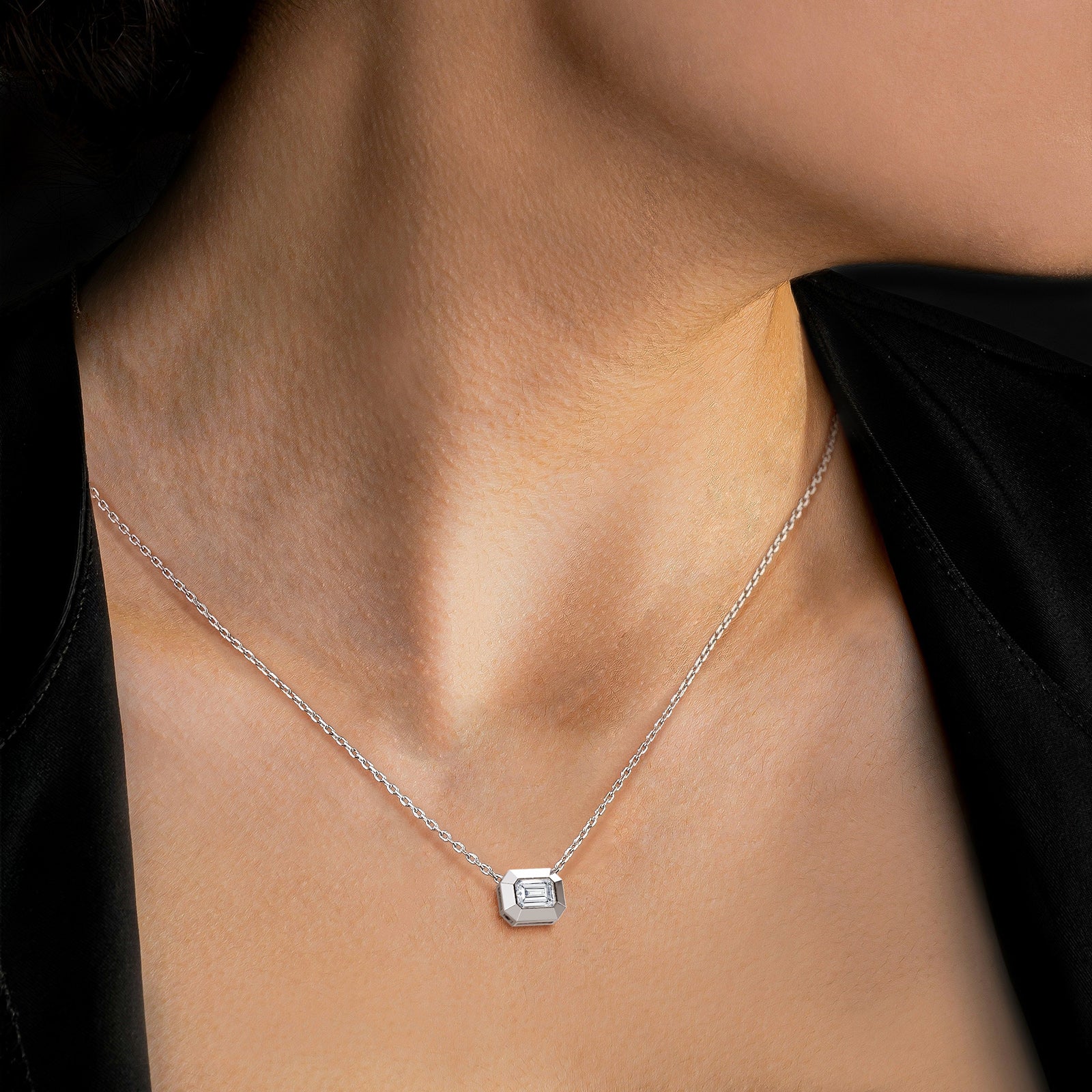 0.5CT Emerald Cut Lab Diamond Octagon Pendant Necklace - Image 9