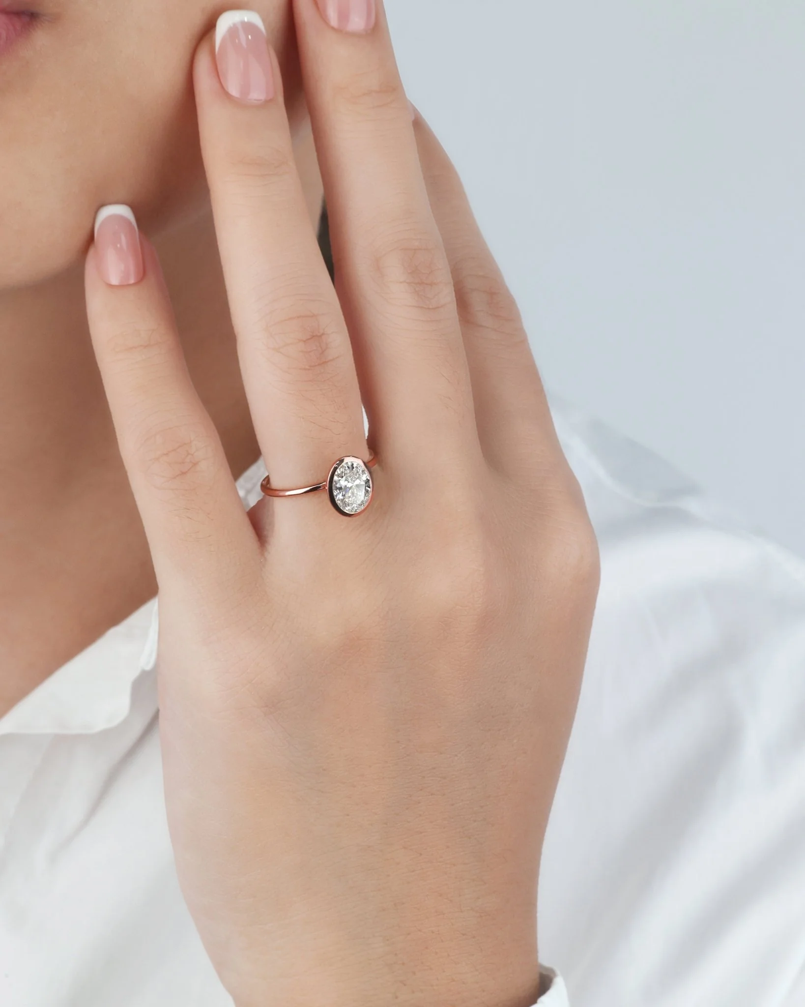 Sophia丨1CT Oval Cut Lab-Grown Diamond Bezel Engagement Ring in 14K Gold/Platinum - Image 19