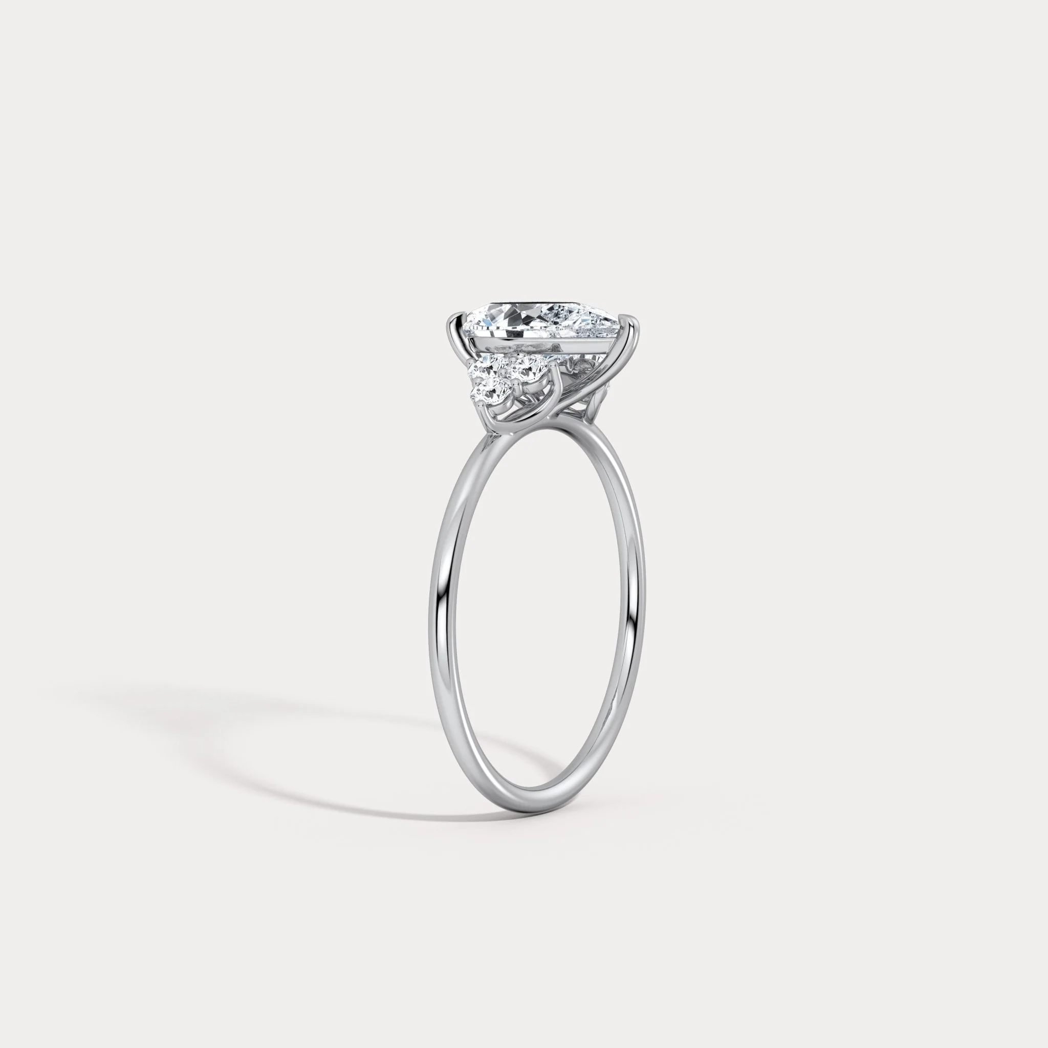 Juliette丨1CT Pear Cut Lab Grown Diamond Cluster Ring with Round Accents in 14K Gold/Platinum - Image 12