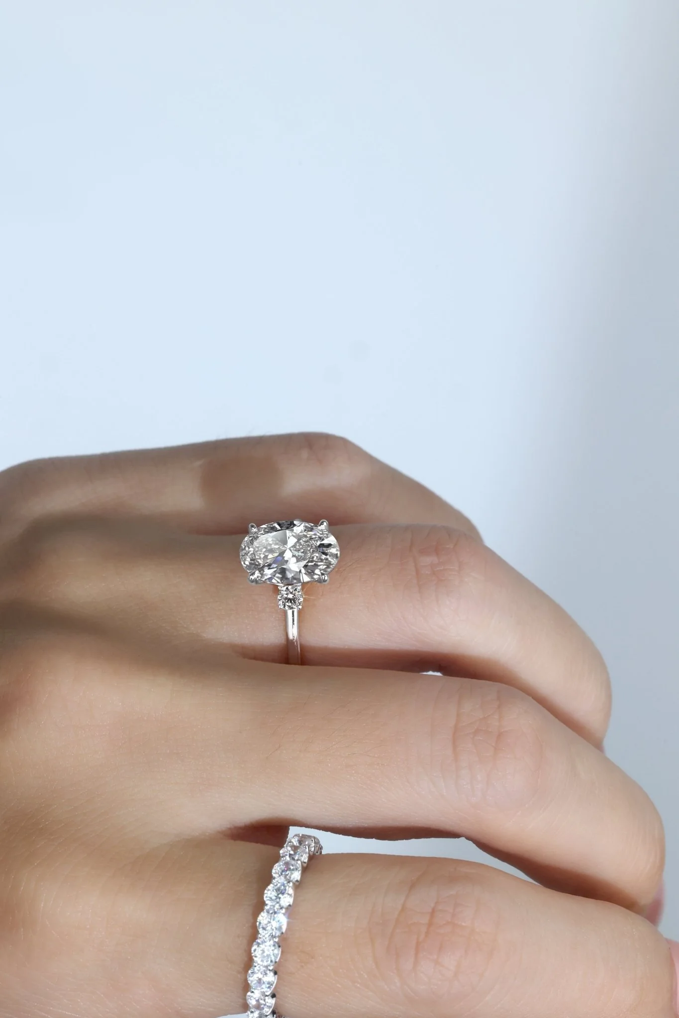 Olivia丨3CT Three-Stone Lotus-Inspired Lab-grown Diamond Engagement Ring - Image 31