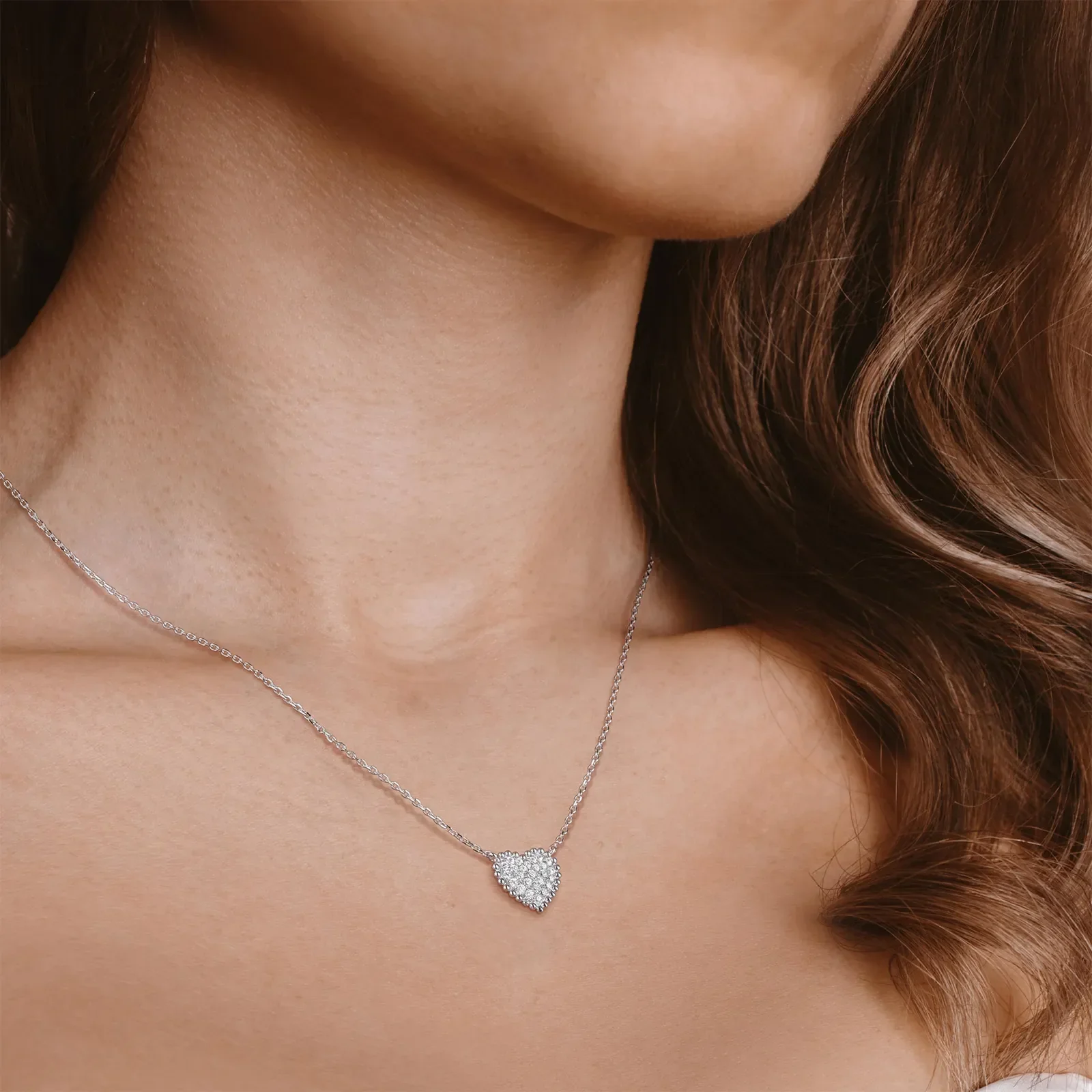 Lab Grown Diamond Beaded Heart Necklace in 14K Solid Gold/Platinum - Image 8