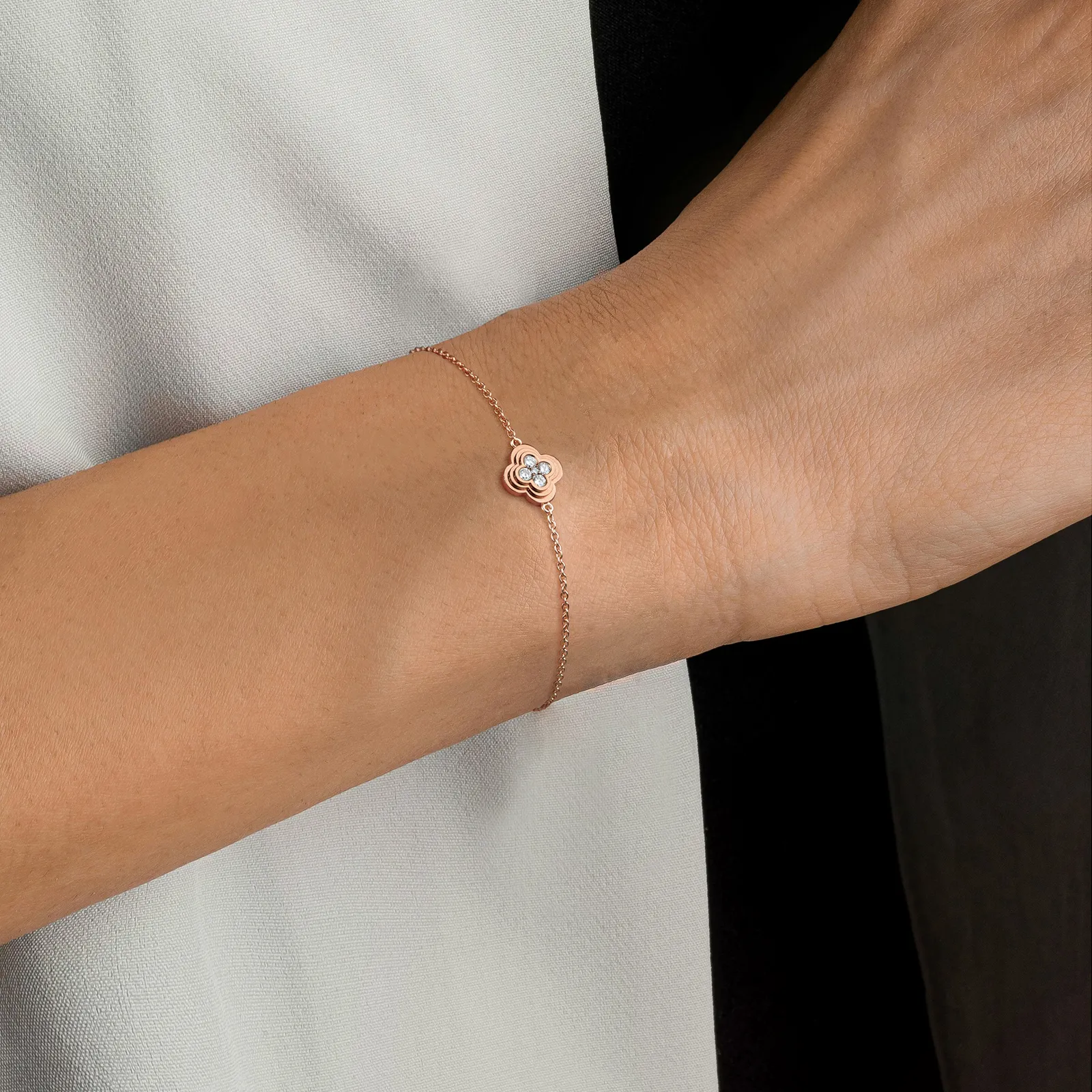 Lab Grown Diamond Station Clover Bracelet in 14K Solid Gold/Platinum - Image 15
