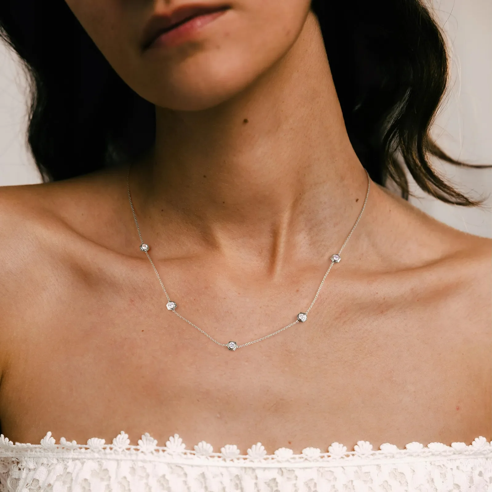 Stunning Lab Grown Diamond Screw Shape Necklace In 14K Solid Gold/Platinum - Image 10
